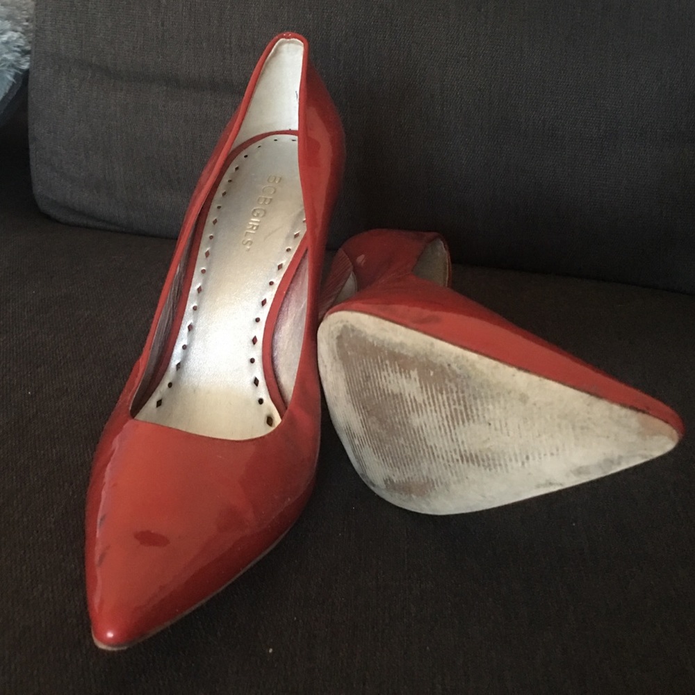 Shoes - Picture 4 of 4